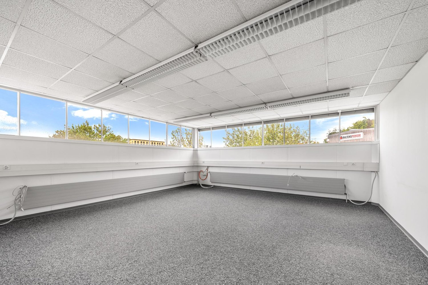 Ufficio di 572m²