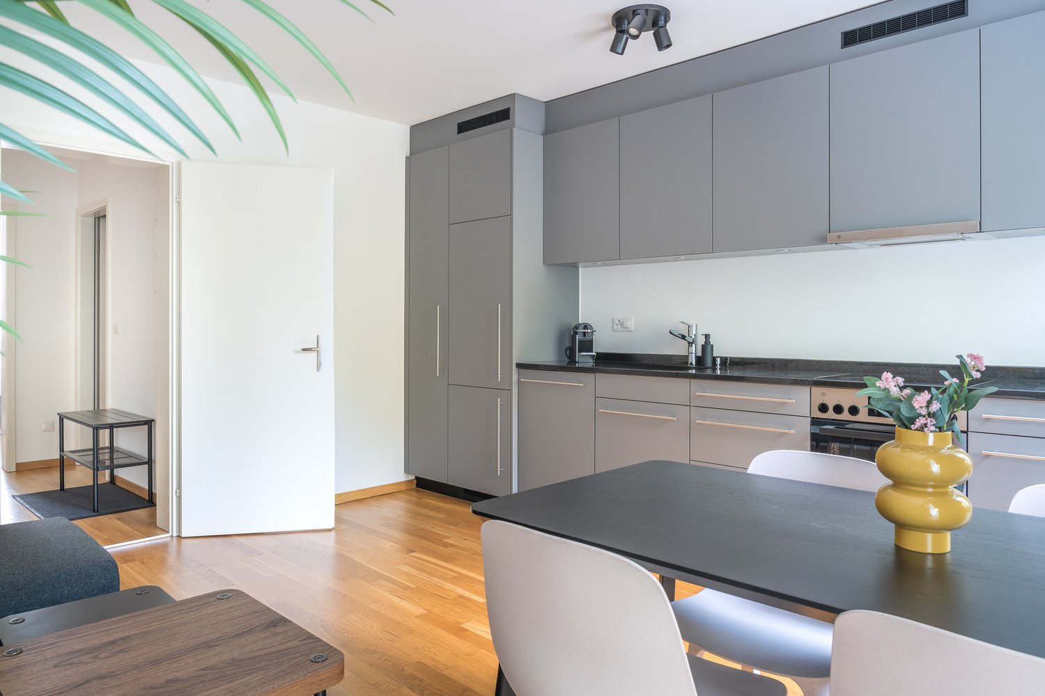 3 ½ locali appartamento arredato, foto 4 di 10