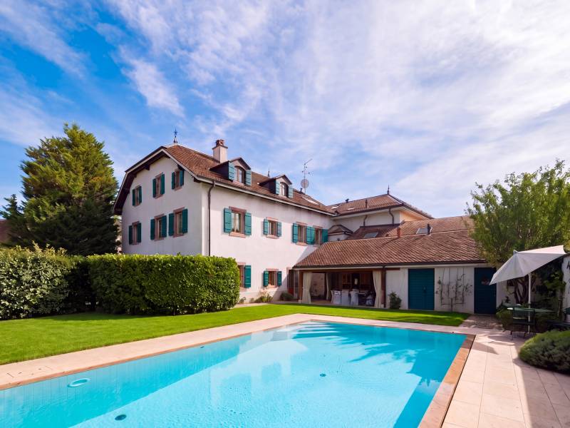 Casa singola di 6 locali, foto 1 di 10