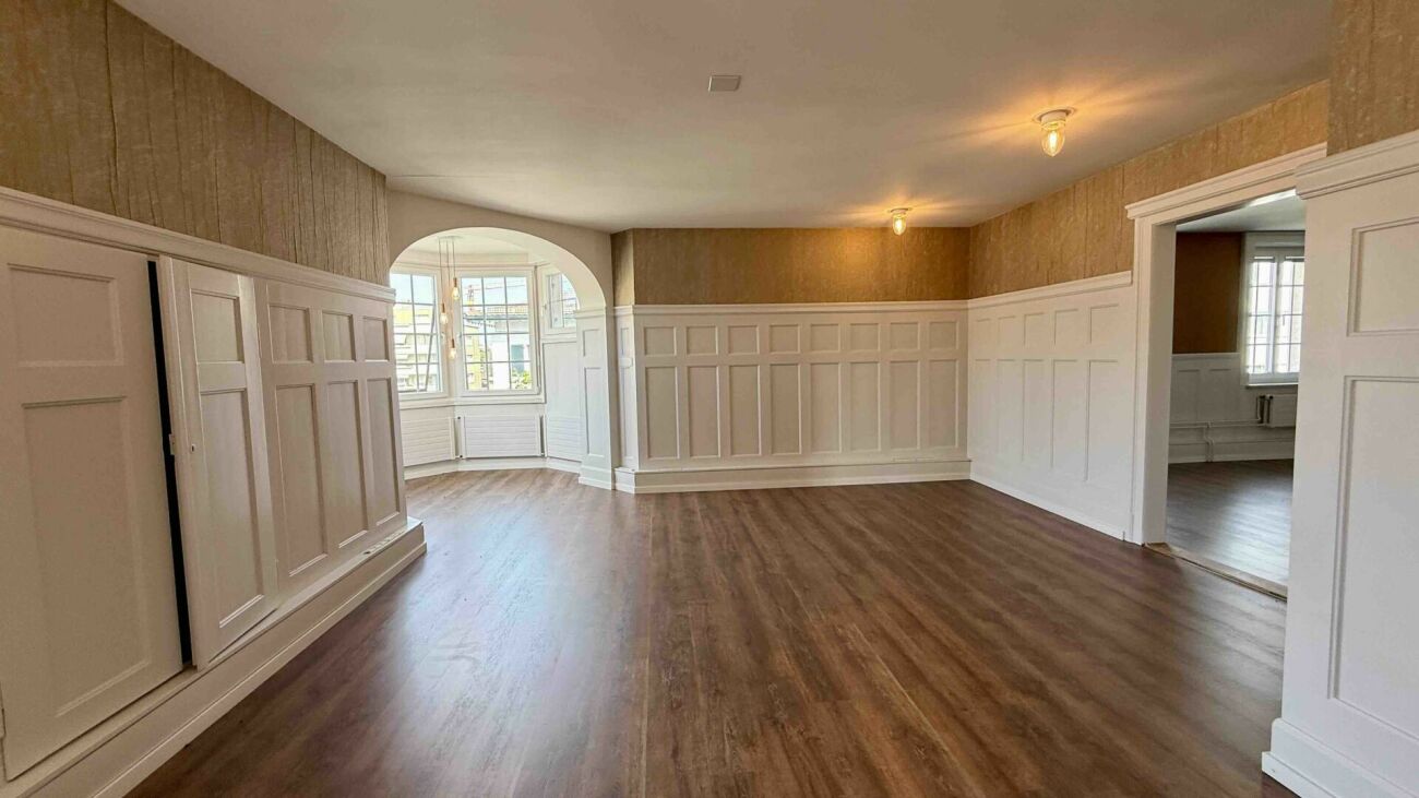 168m² studio
