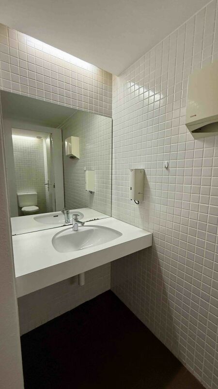168m² studio