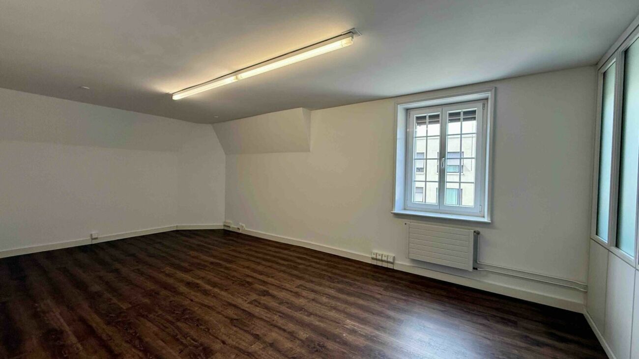168m² studio