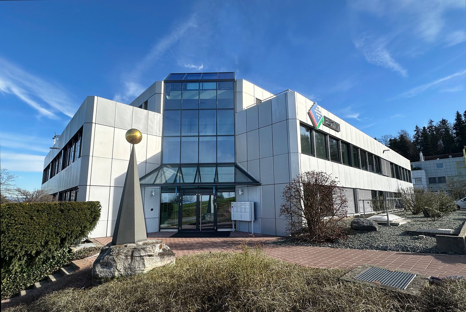 250m² commerciale
