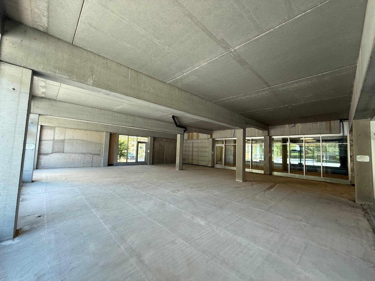 212-212m² abitazione / edificio commerciale