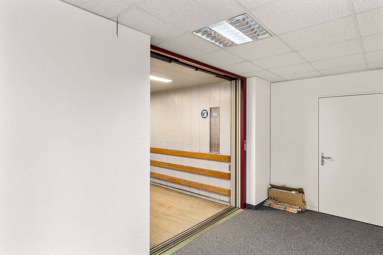 576m² bureau