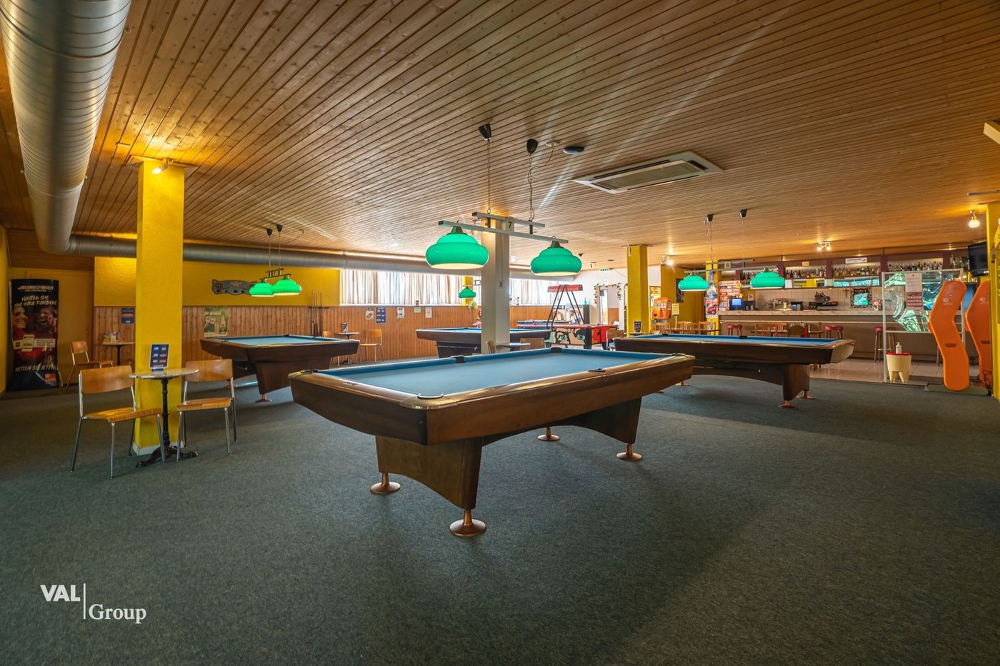 Living / commercial building