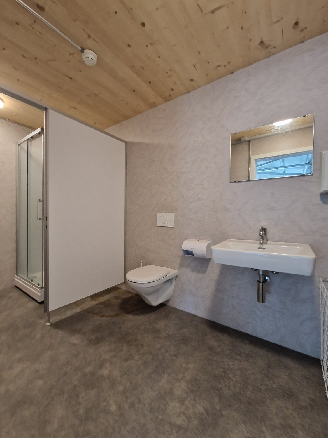 721m² commerciale