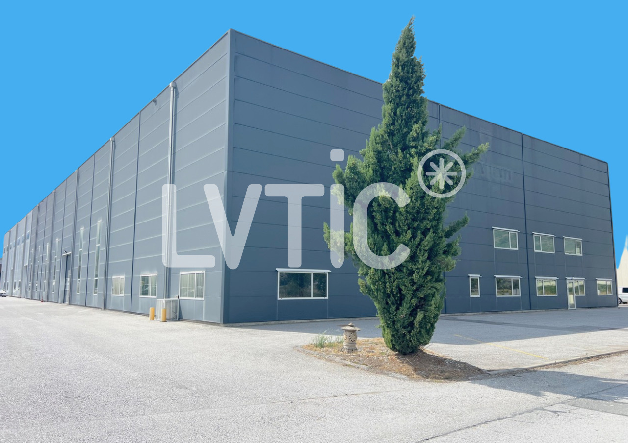 Oggetto industriale di 2030m²