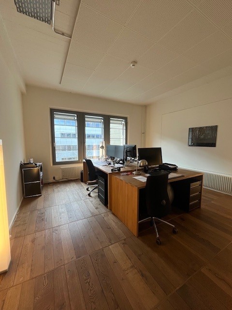 100m² ufficio