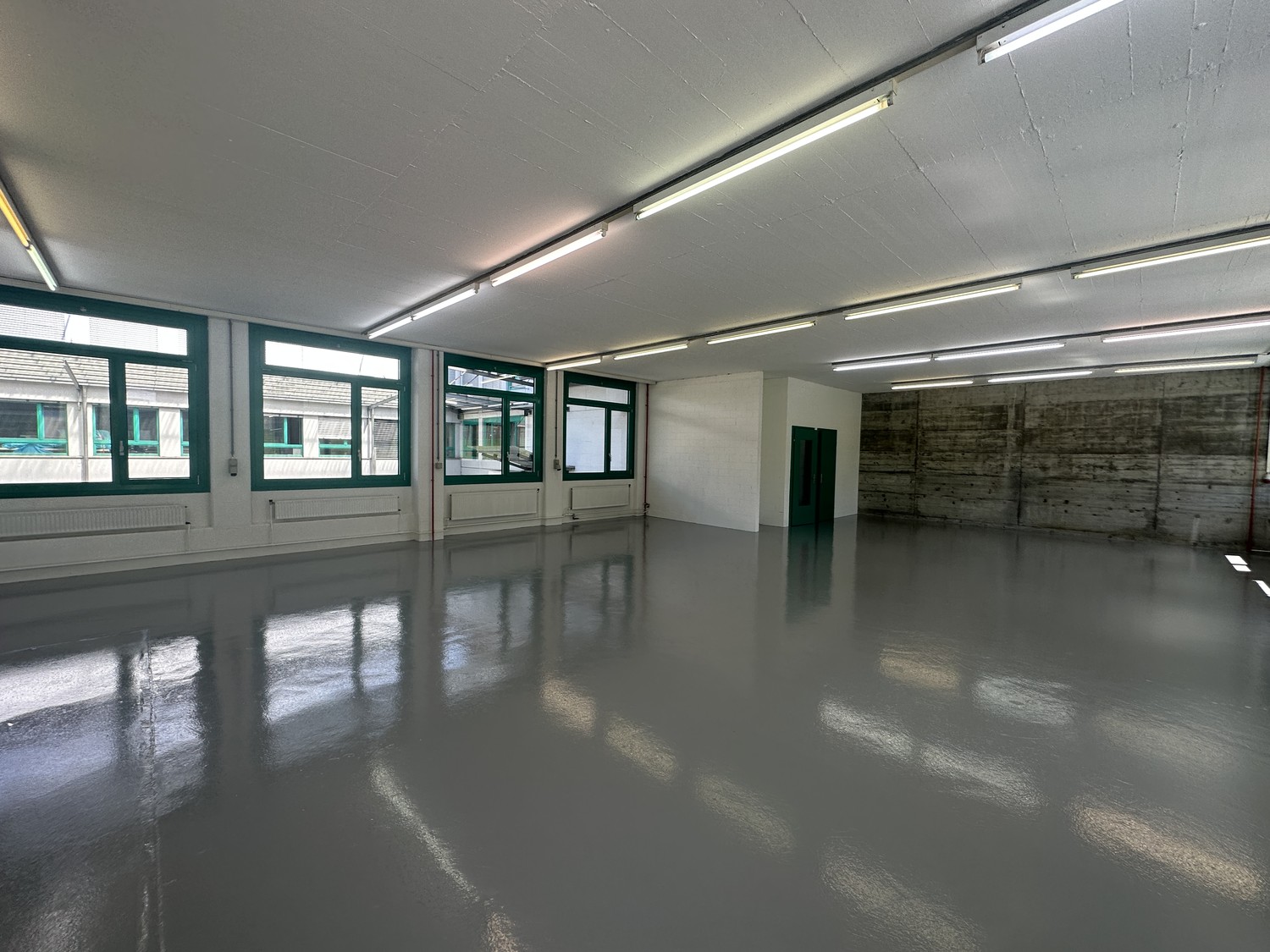 195m² commerciale