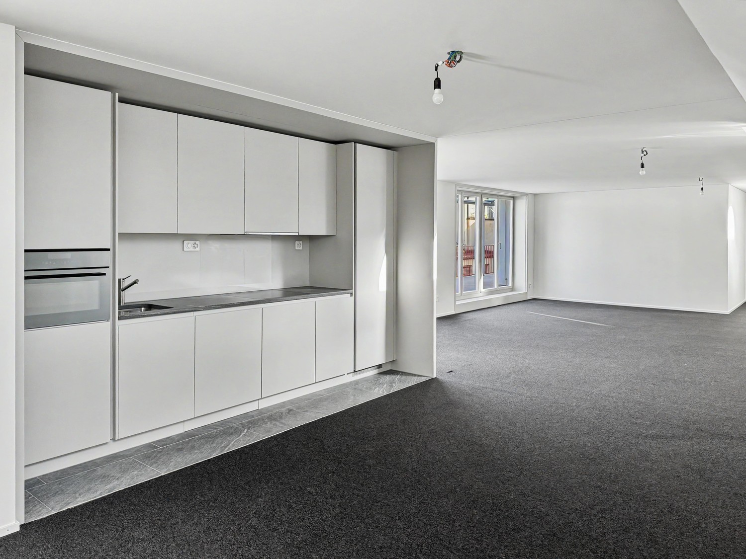 186m² office