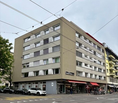 98m² ufficio, foto 1 di 8