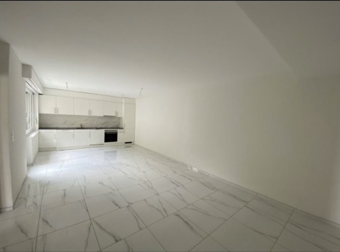 Appartamento di 2 ½ locali, foto 2 di 6
