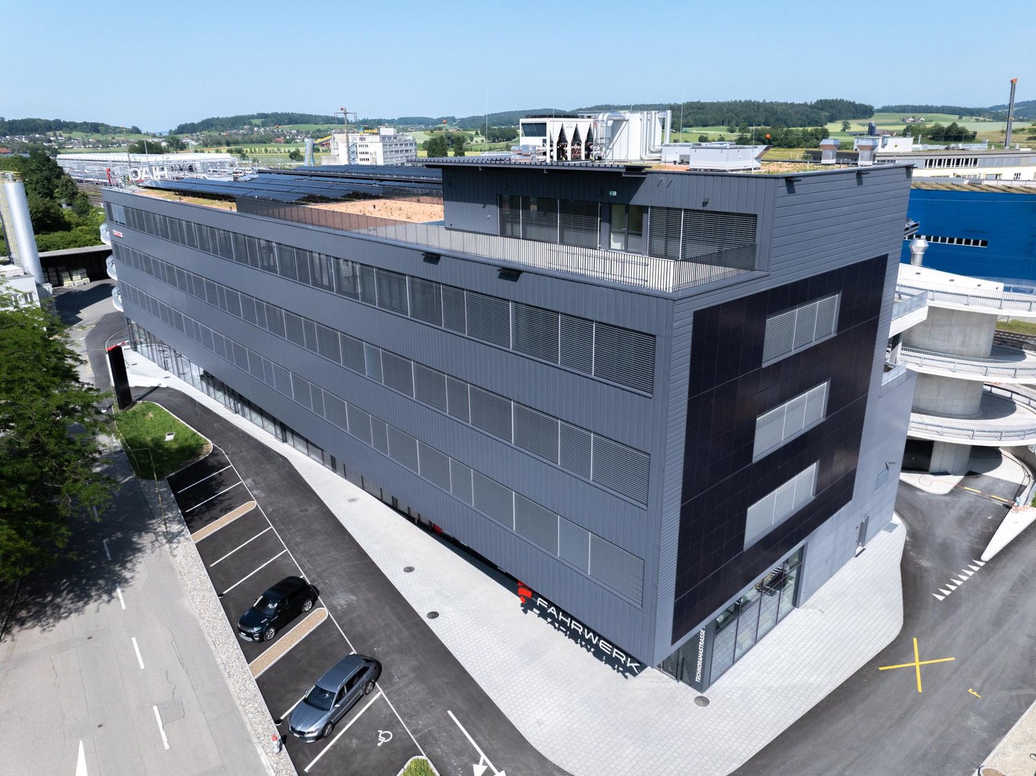 530m² commerciale