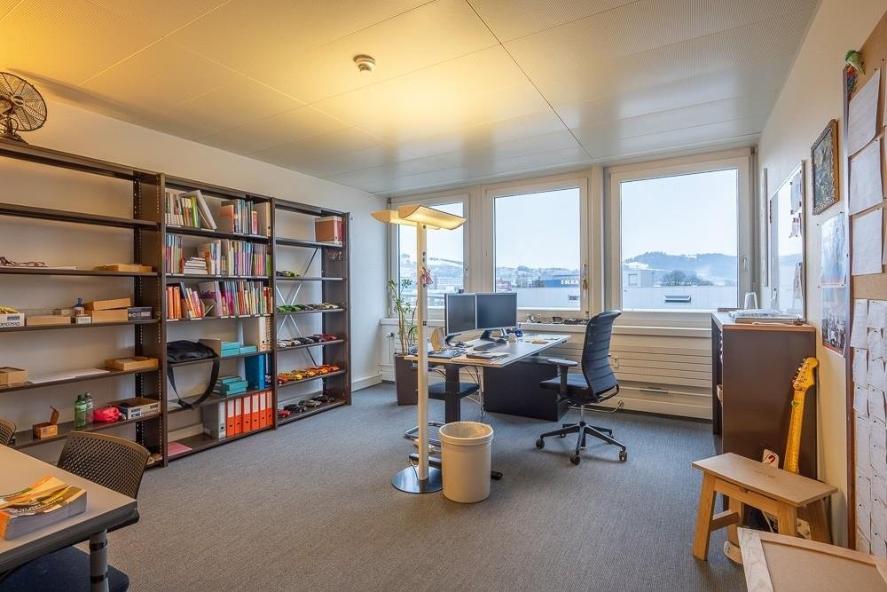303m² ufficio, foto 6 di 10