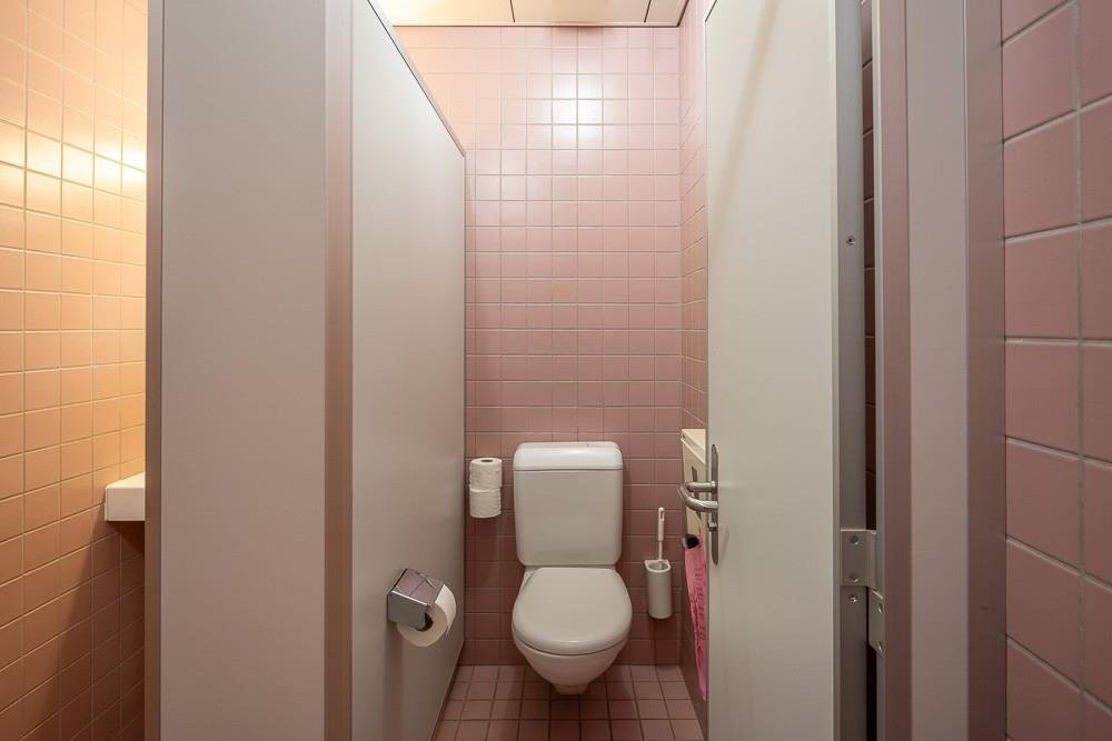 303m² ufficio, foto 10 di 10