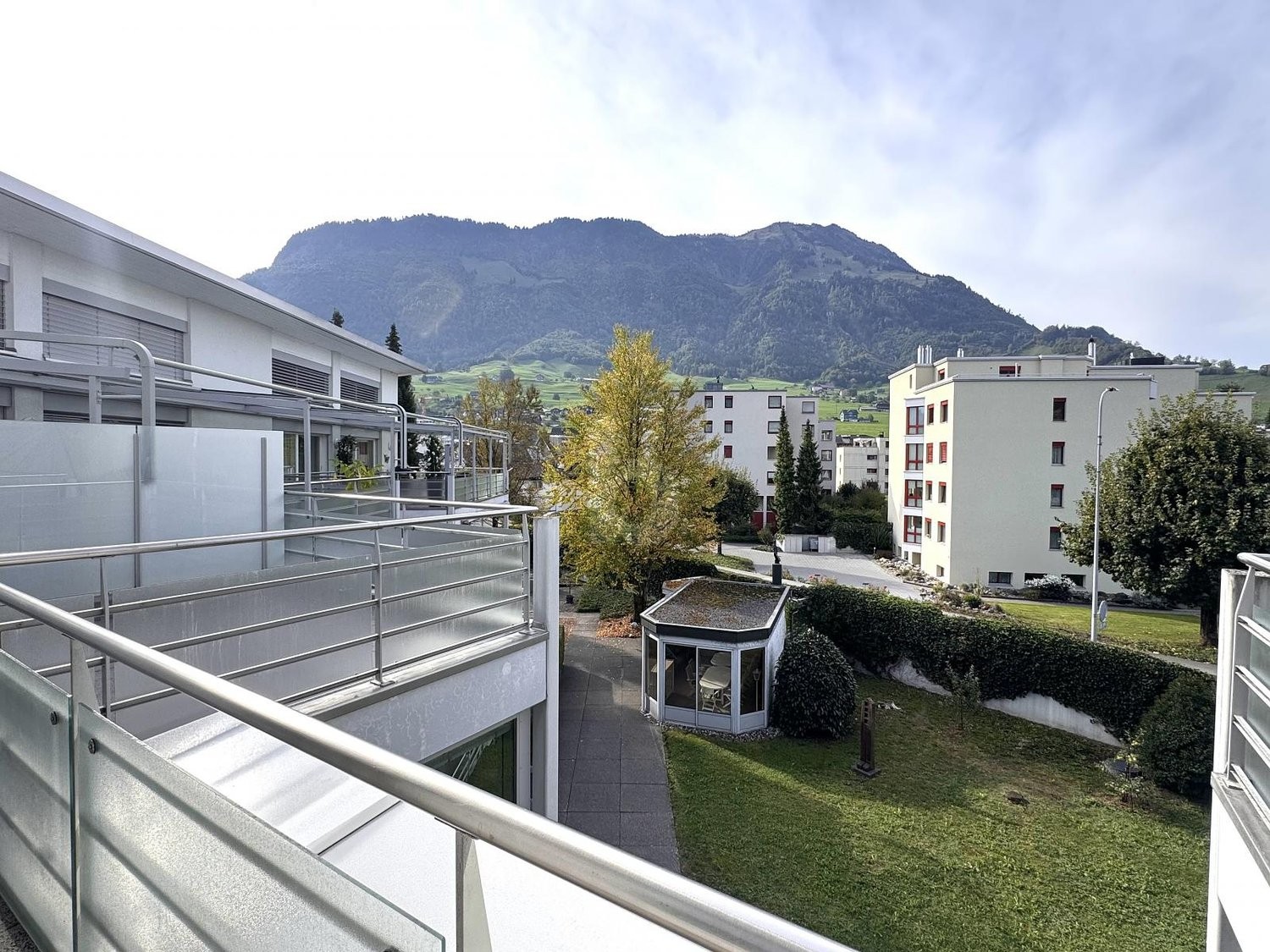 Attico di 5 ½ locali, foto 2 di 4