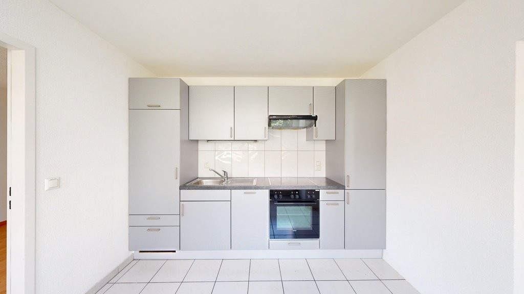 93m² commerciale
