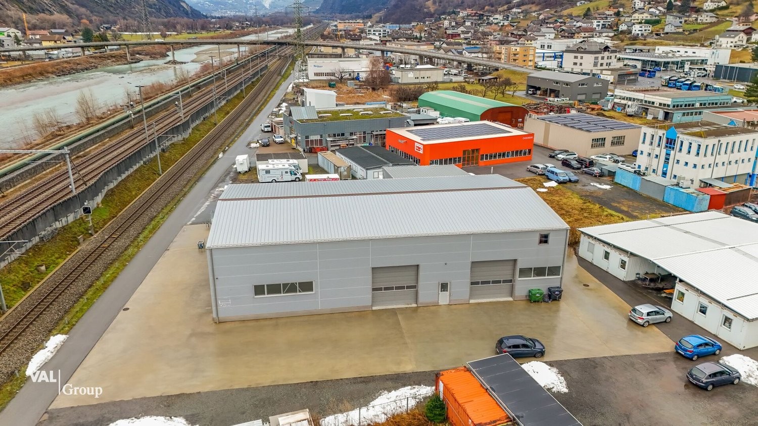 830m² oggetto industriale