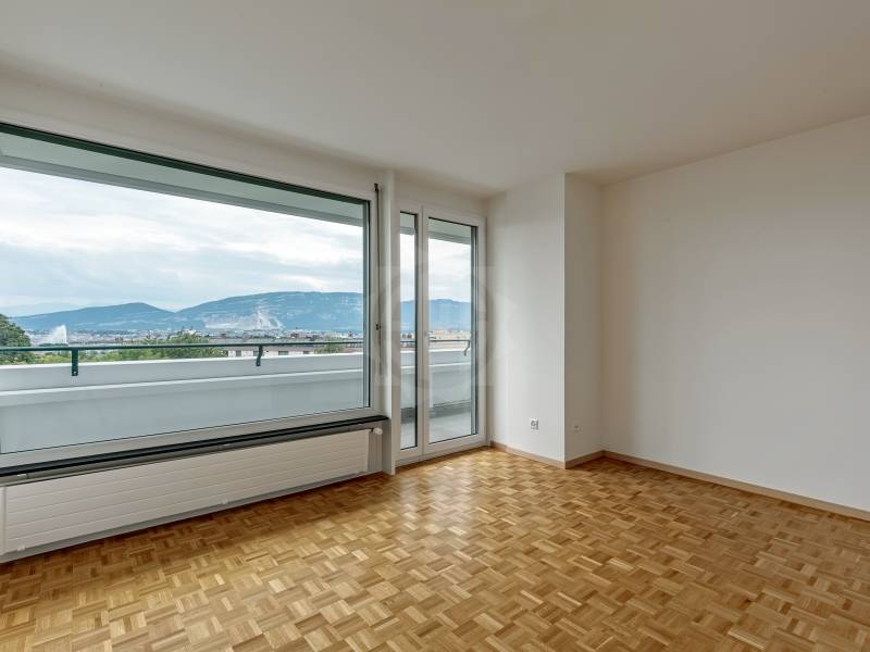 6 ½ rooms apartment, foto 6 di 9