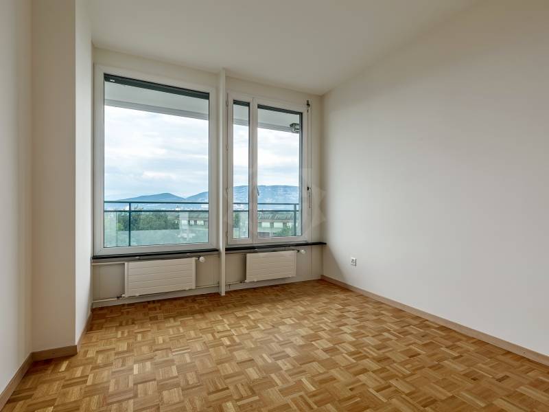 6 ½ rooms apartment, foto 7 di 9