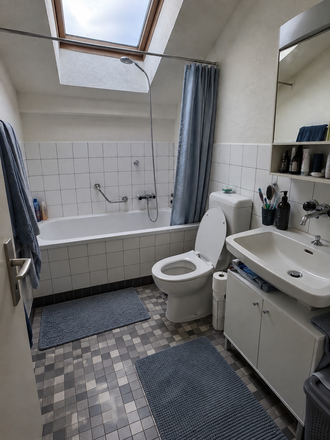 Camera in un appartamento condiviso