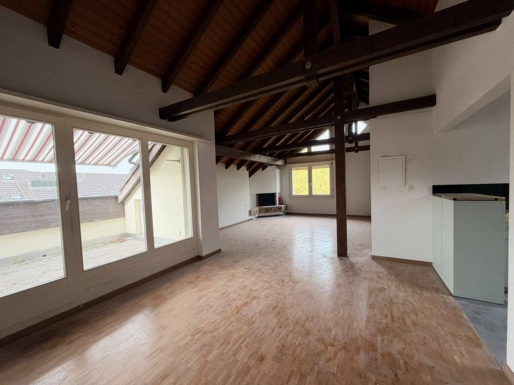 Appartamento di 2 ½ locali, foto 2 di 8