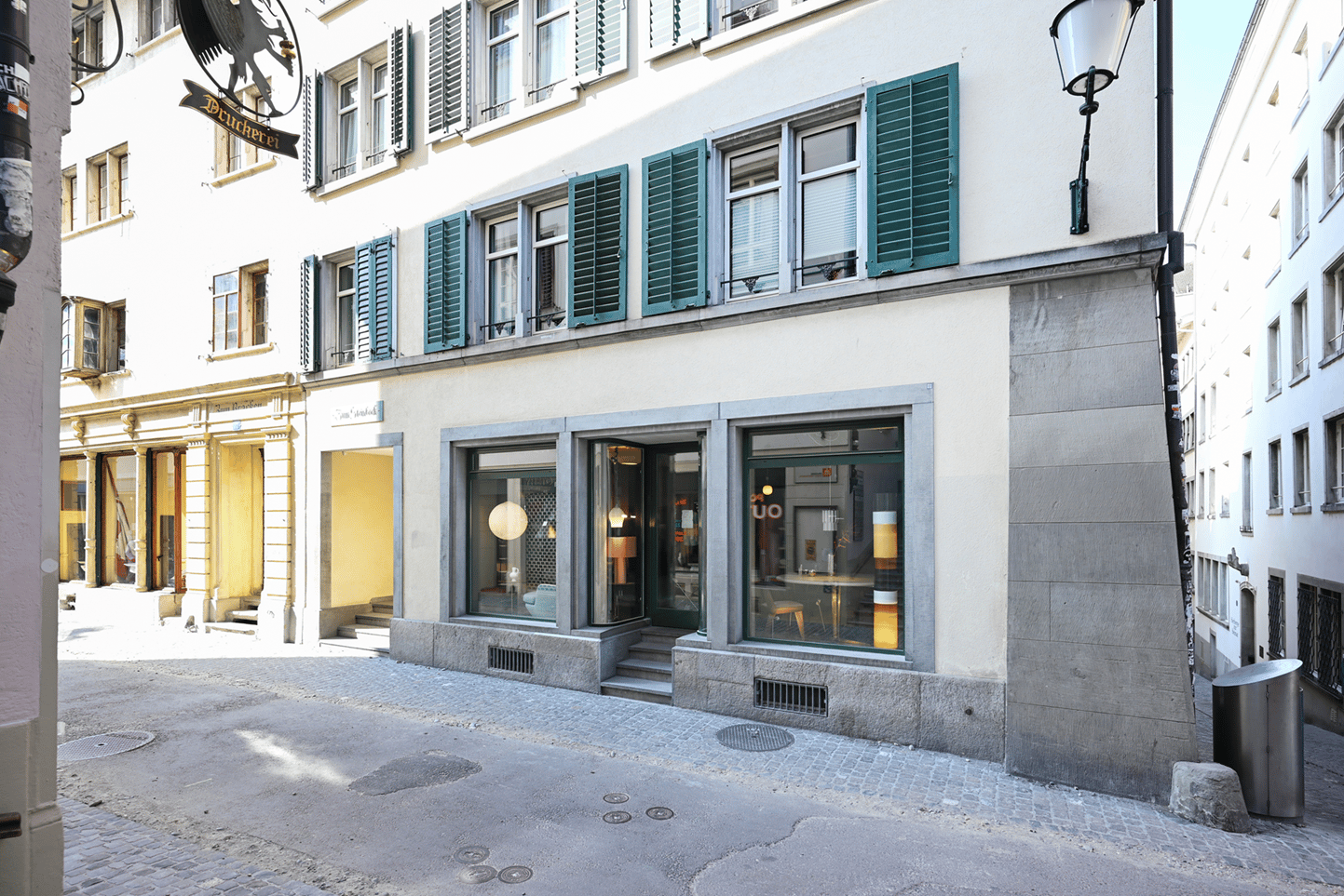 Commerce de 131m²