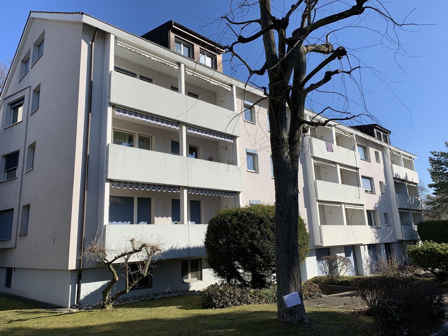 Appartamento di 2 ½ locali, foto 1 di 6