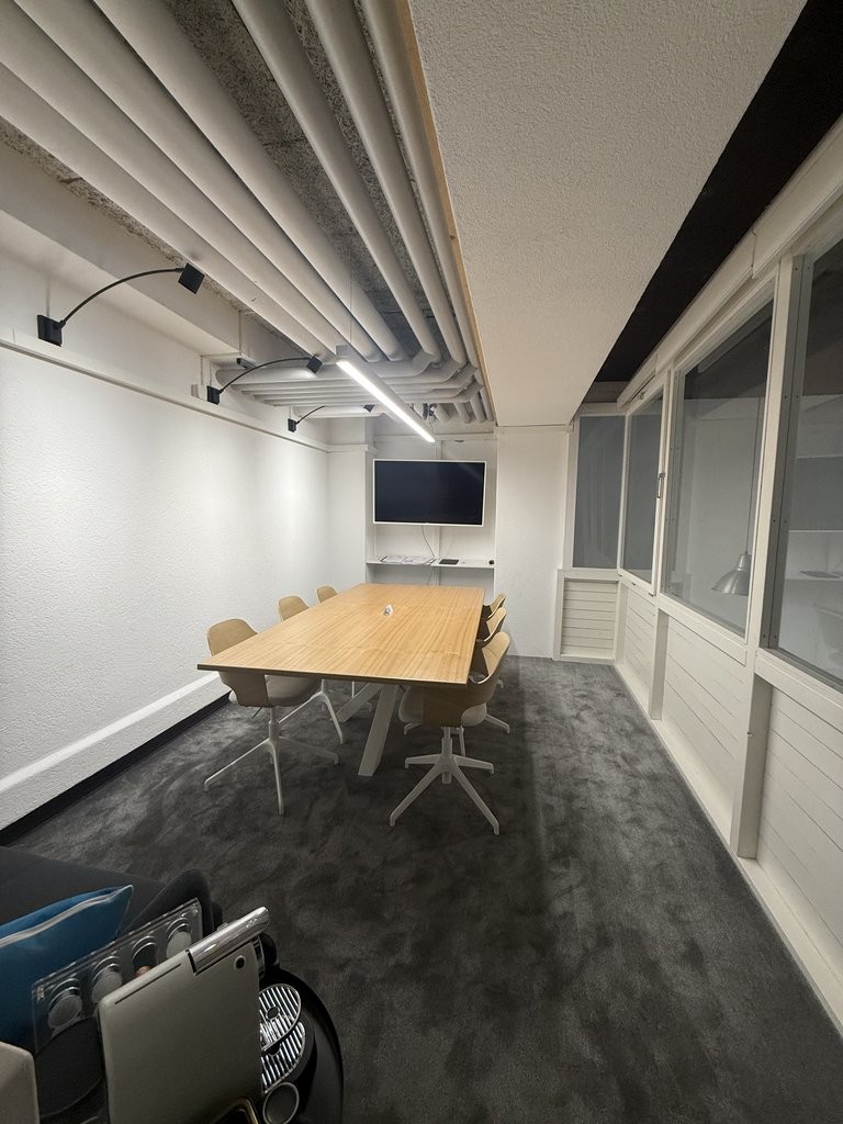 negozio di 104m²