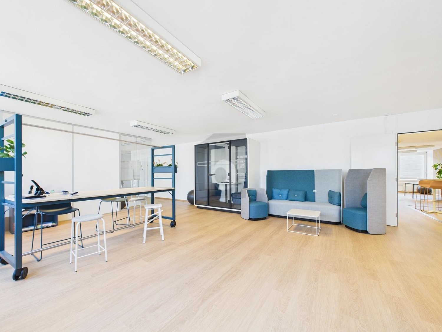 ufficio di 300m², foto 1 di 4