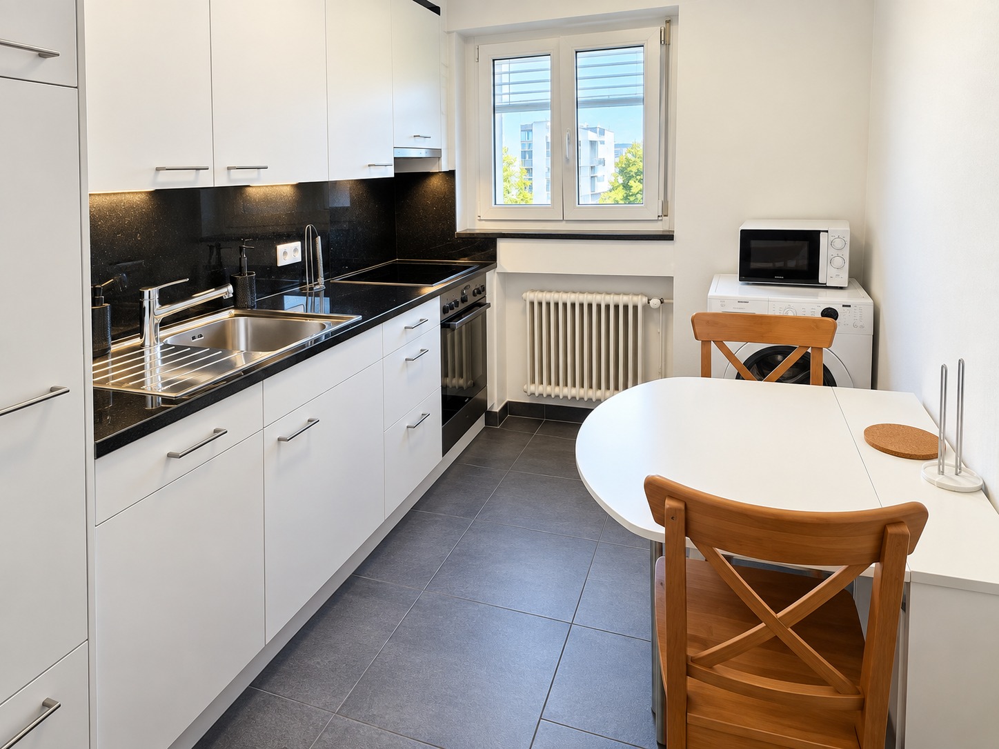 2 ½ rooms furnished flat