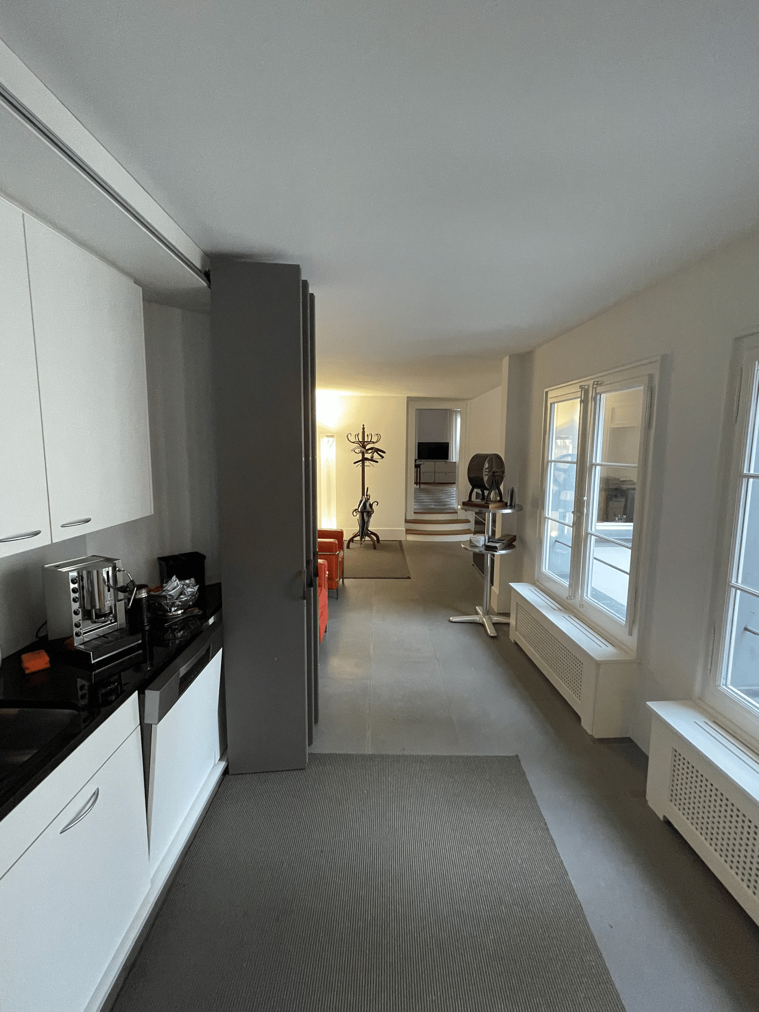 140m² office