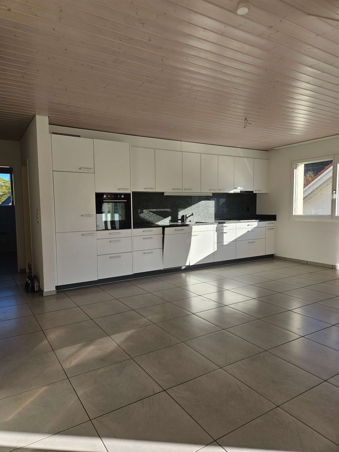 Appartamento di 2 ½ locali, foto 1 di 8