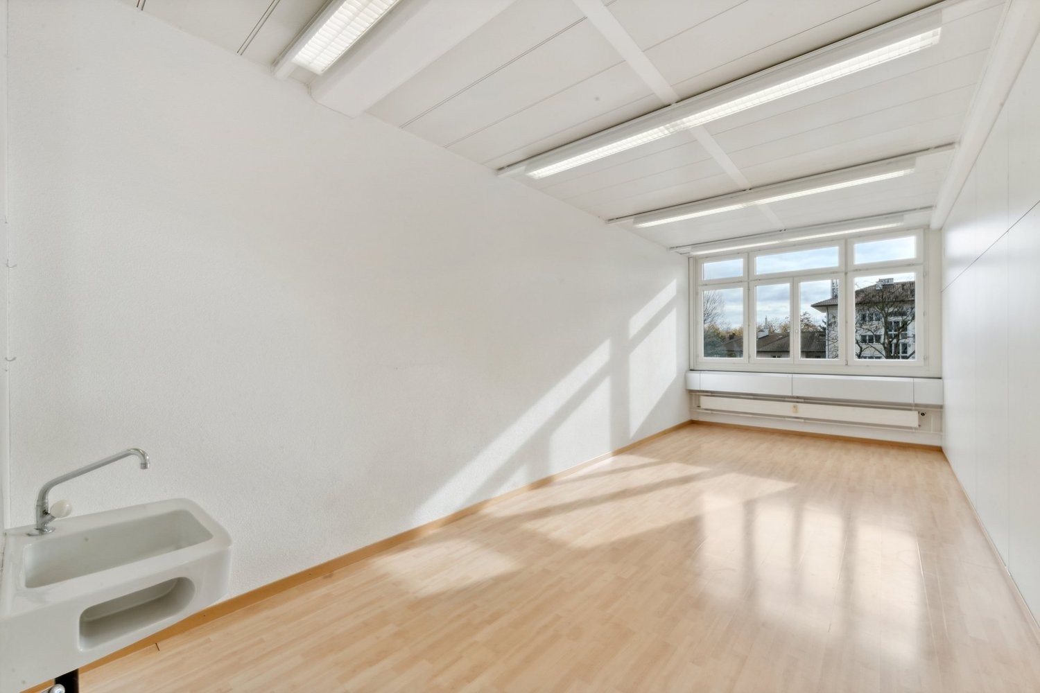 Bureau de 300m²