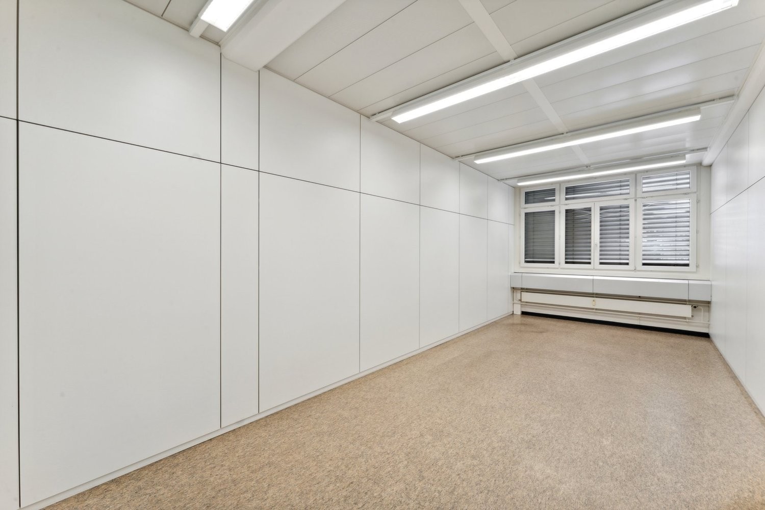 Bureau de 300m²