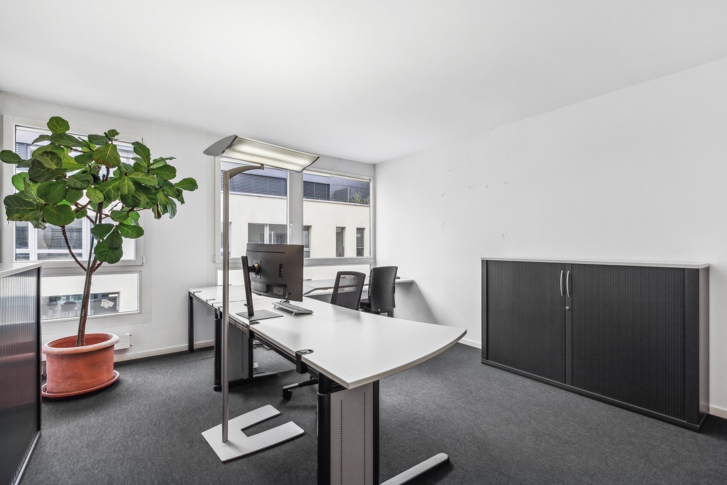 827m² ufficio