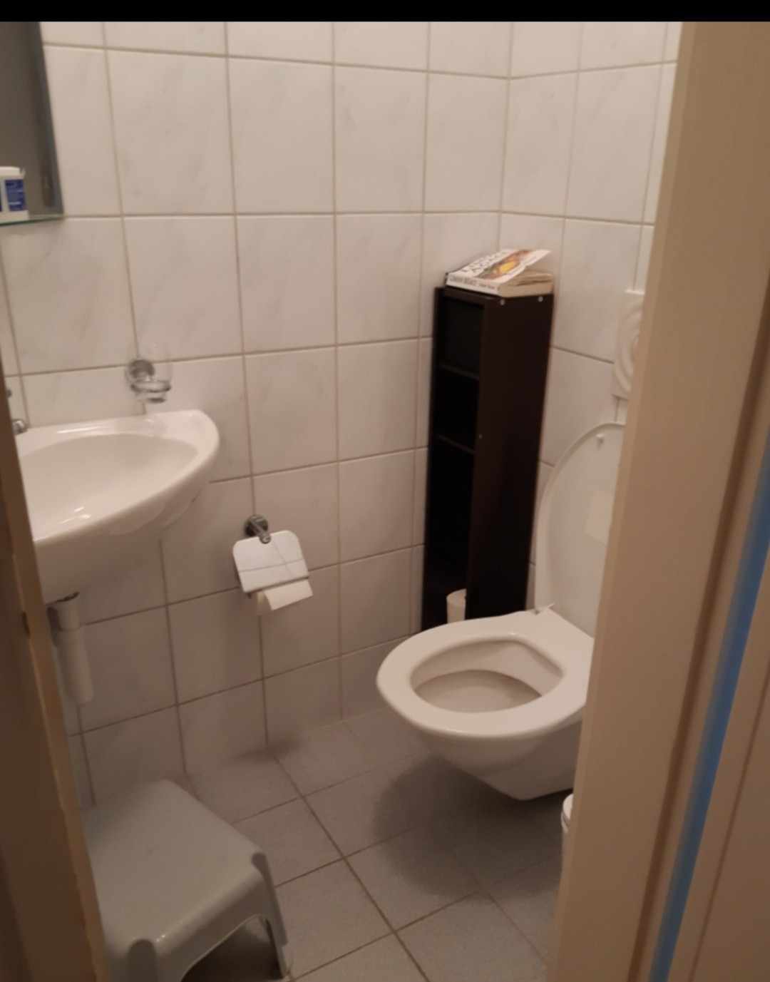 Camera in un appartamento condiviso, foto 3 di 7