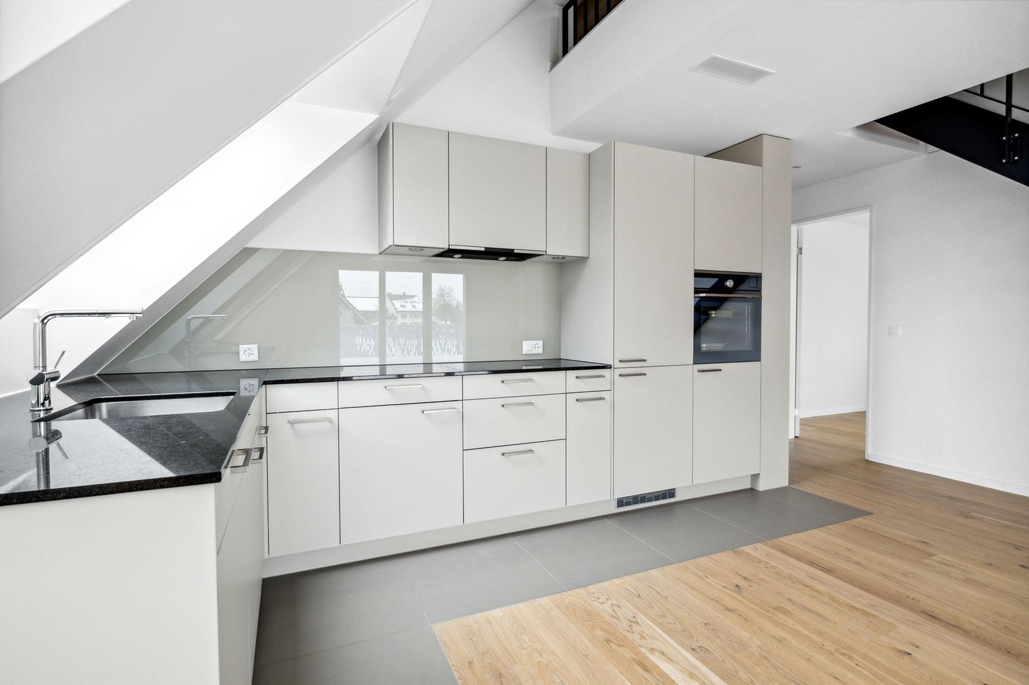 Appartamento di 4 ½ locali, foto 1 di 10