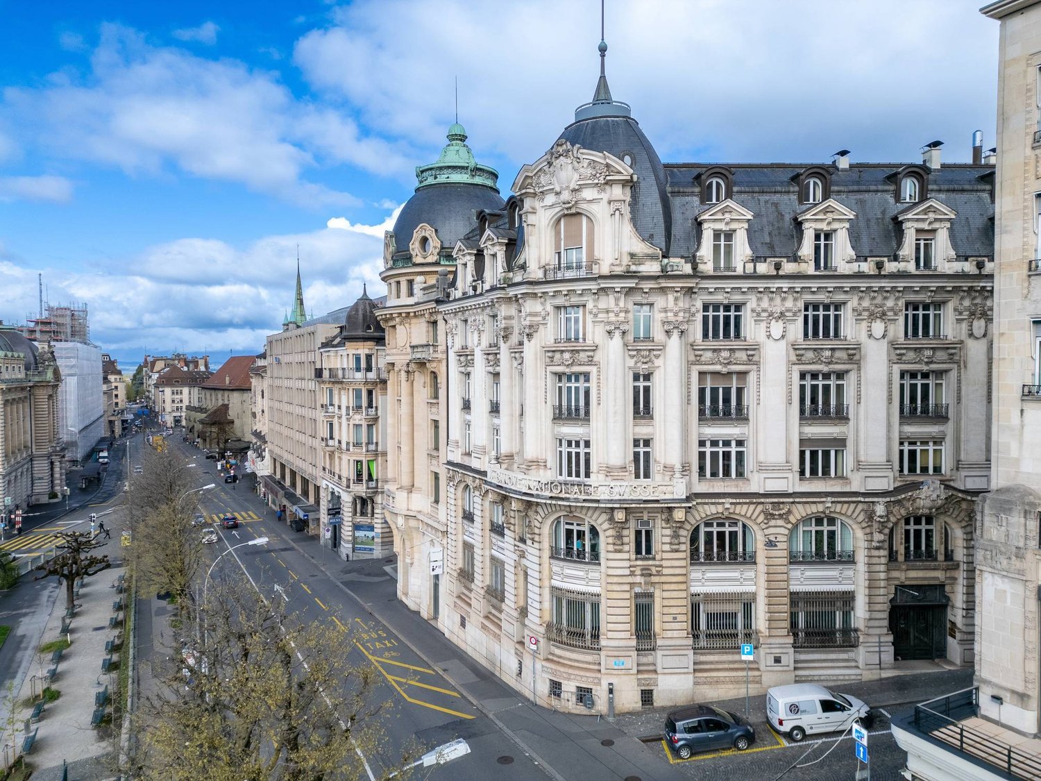 517m² ufficio, foto 2 di 6