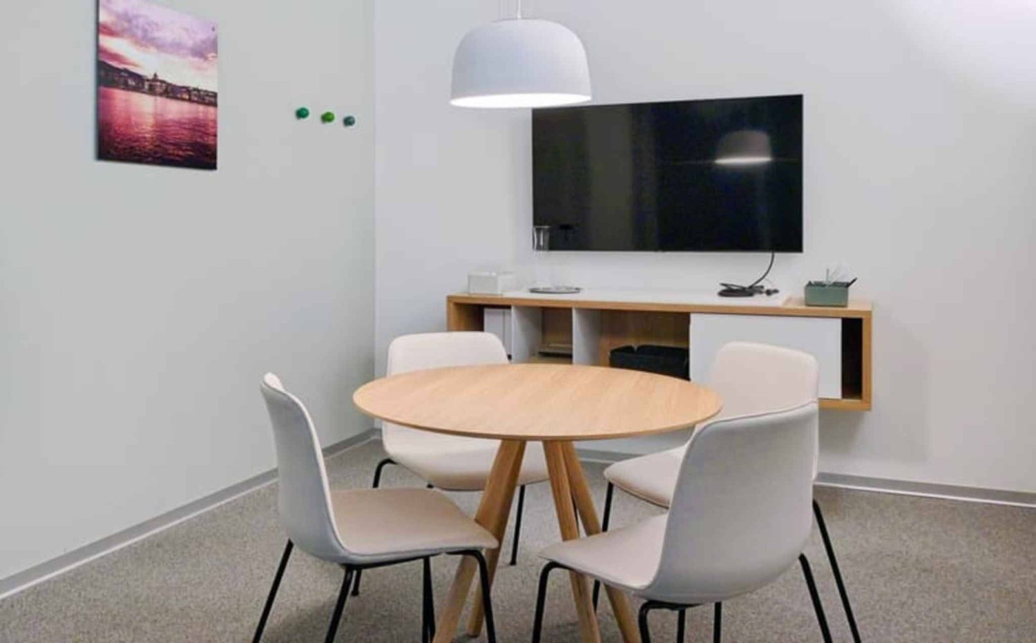 50m² office