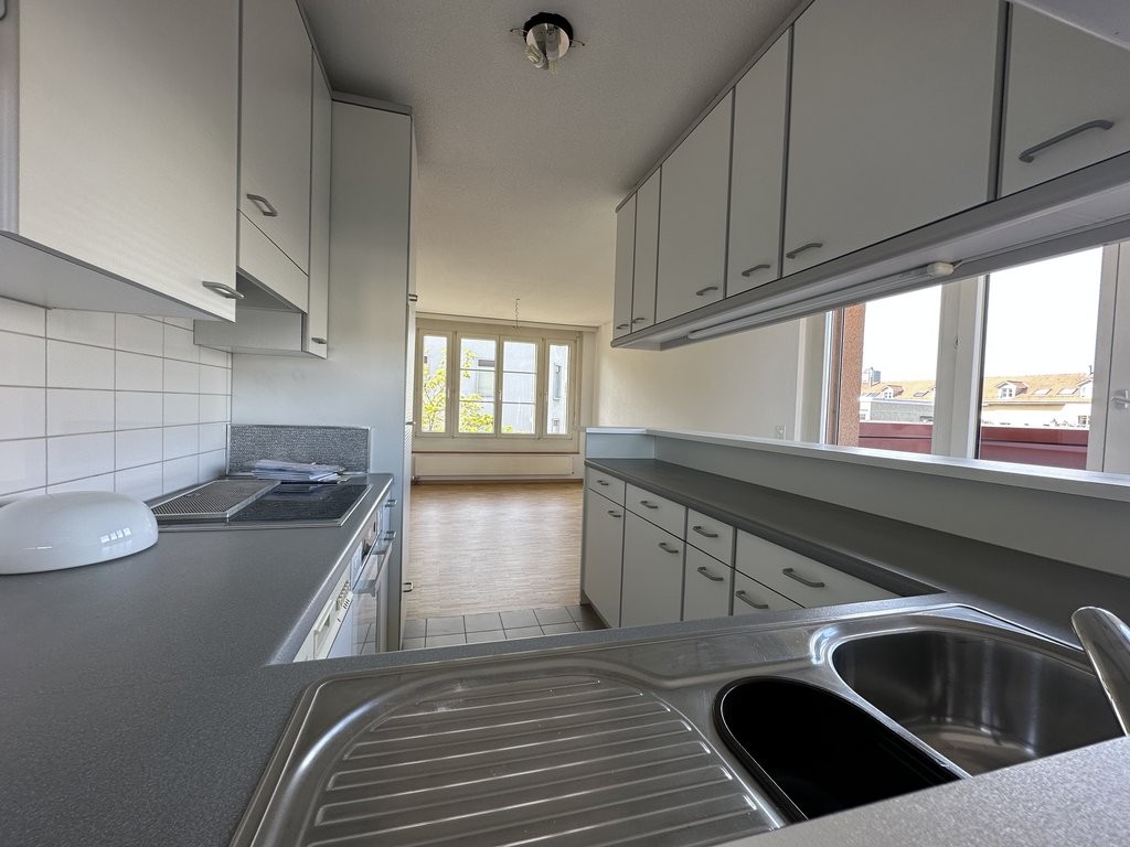 Appartamento di 3 ½ locali, foto 2 di 9