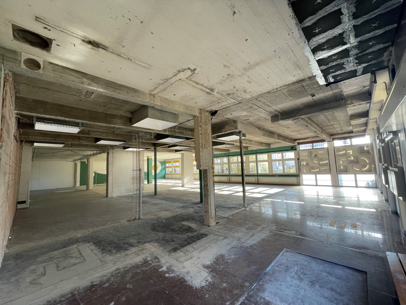 Negozio di 345m²