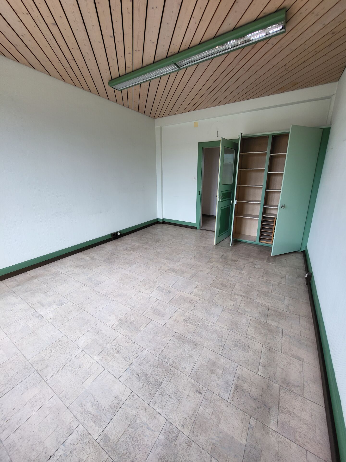 129m² commerciale