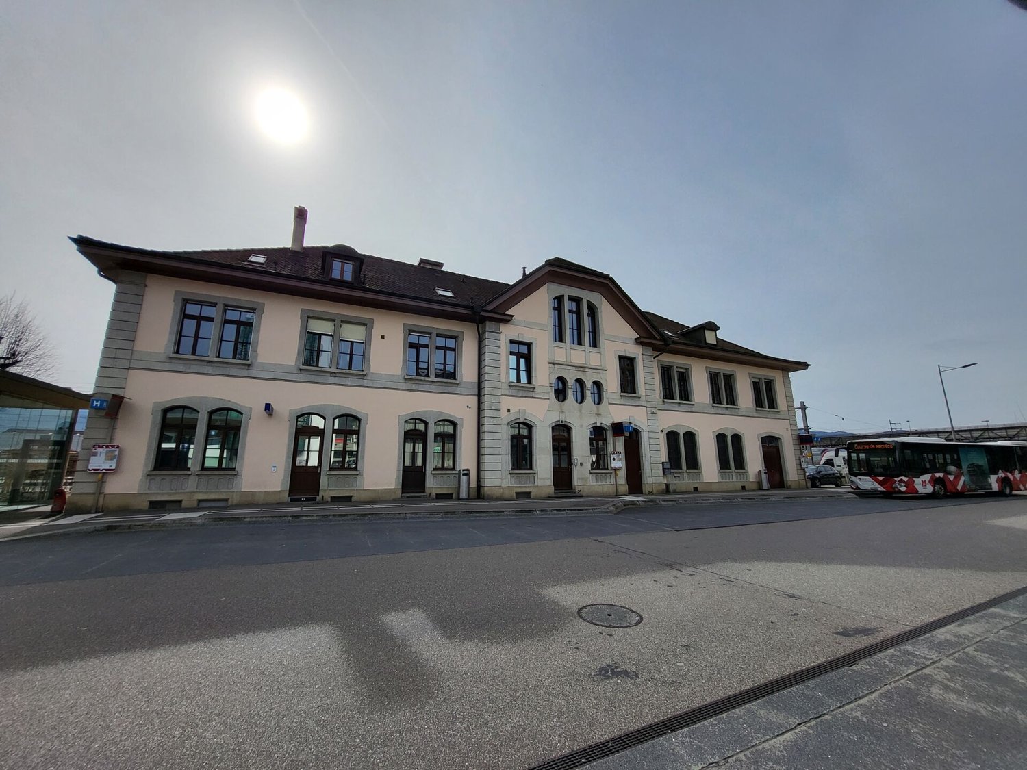 129m² commerciale