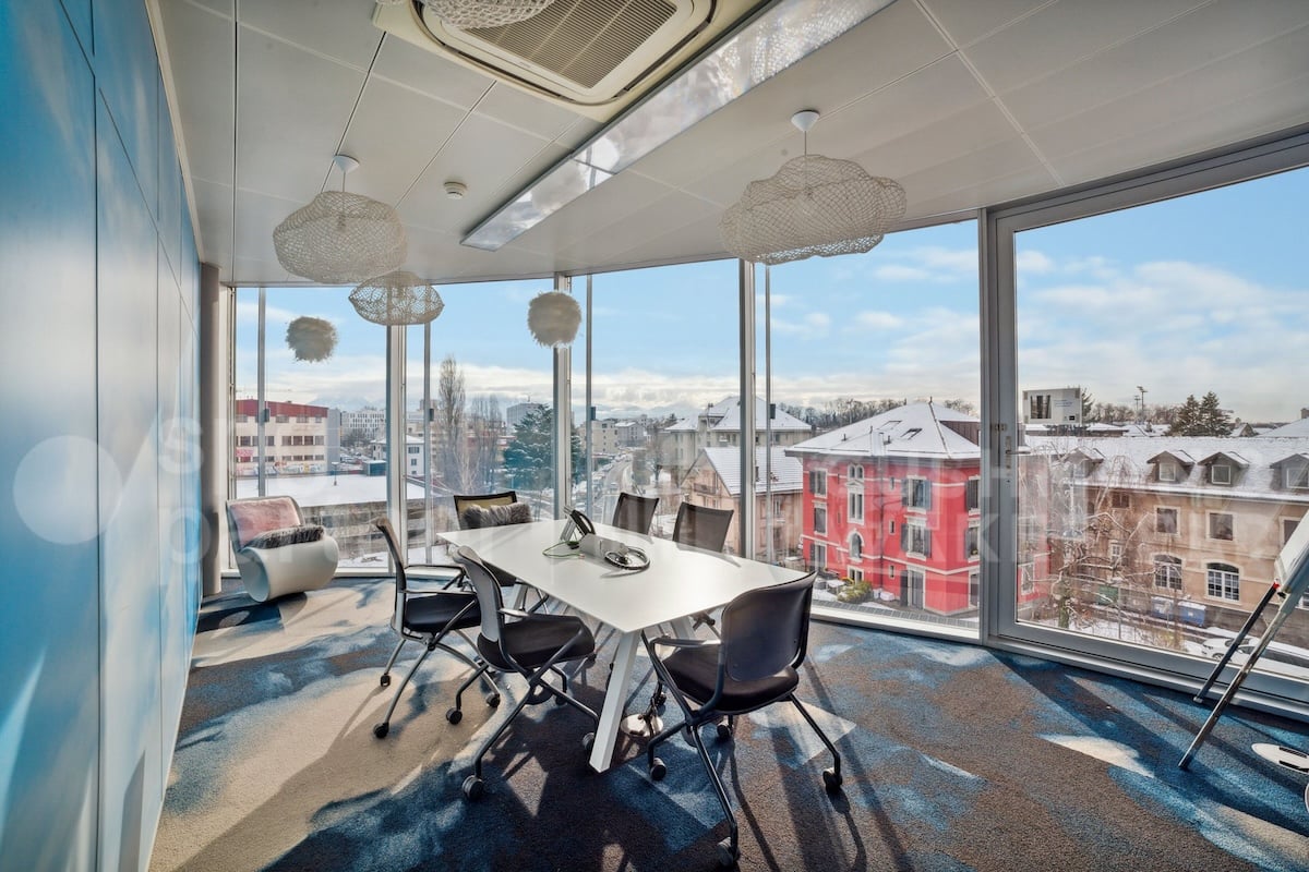 1070m² ufficio