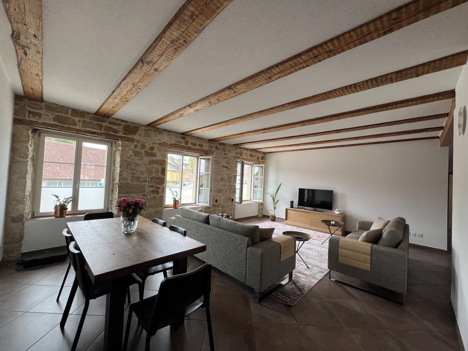 Appartamento di 2 ½ locali, foto 1 di 6