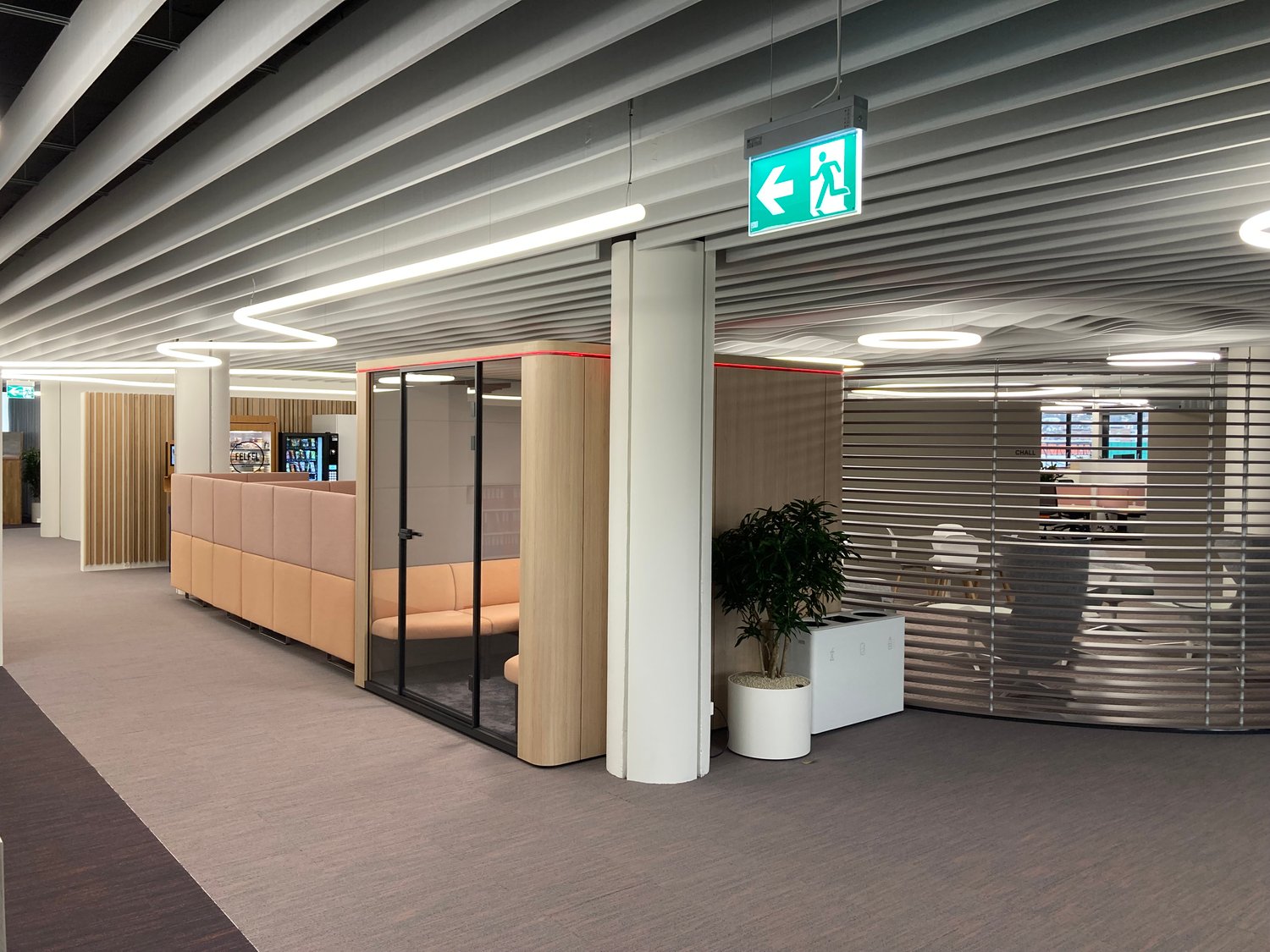 100m² commerciale