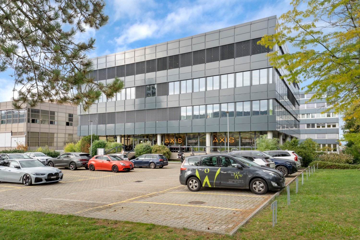 100m² commerciale