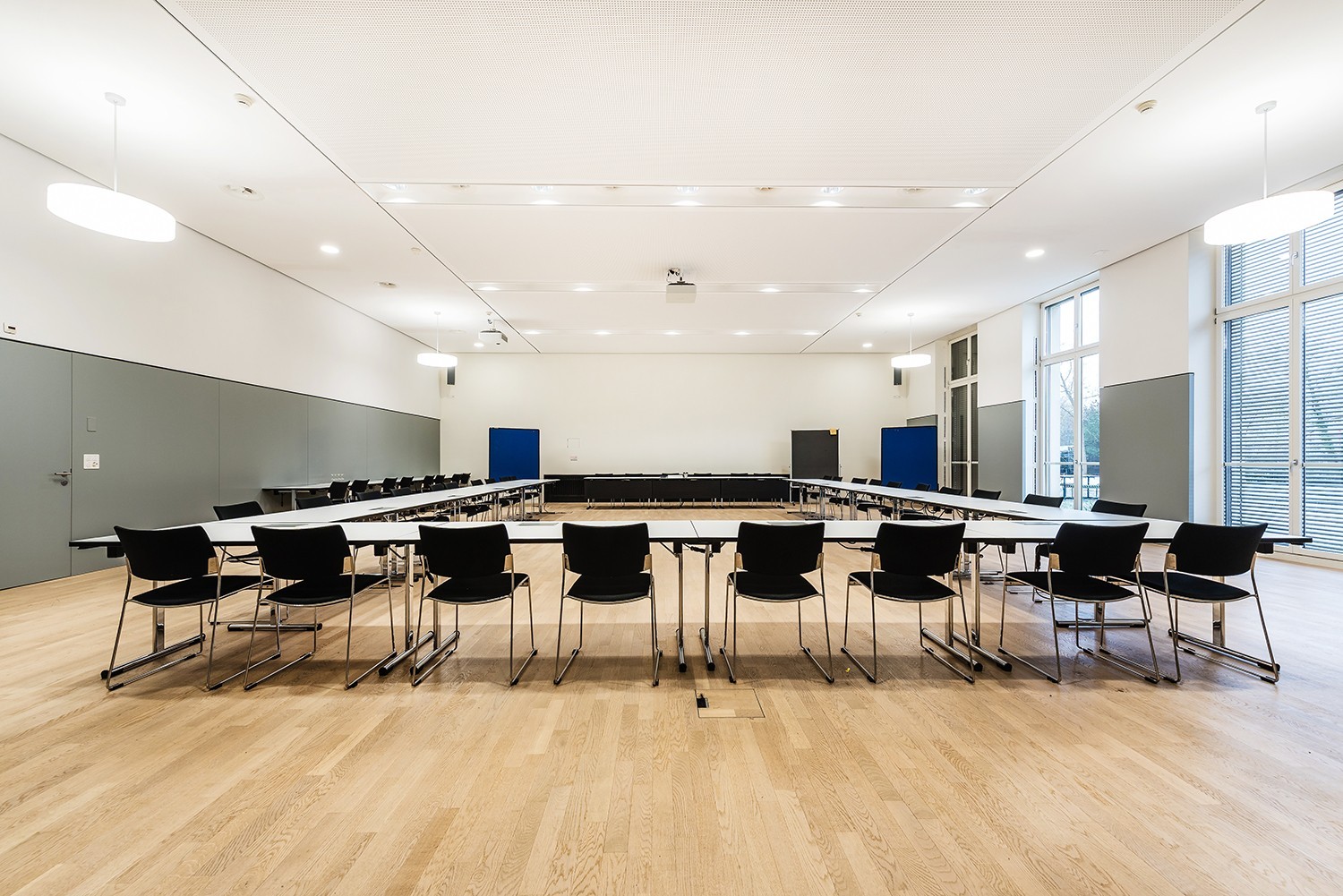 376m² commerciale